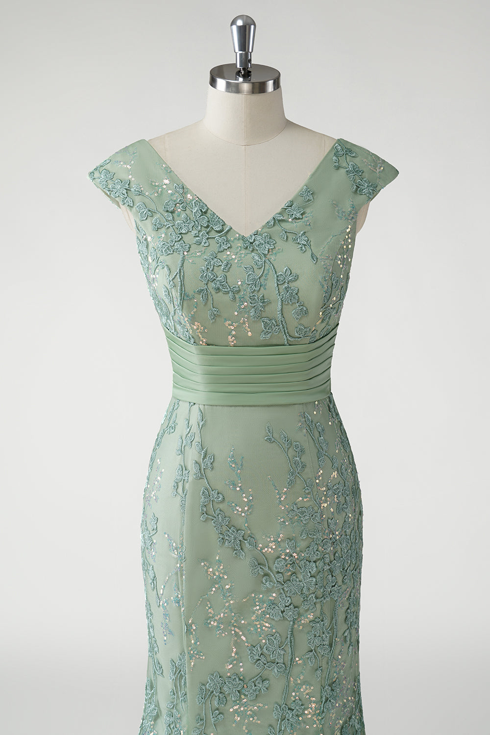 Mermaid Sequined Applique V Neck Green Mother of the Bride Dress