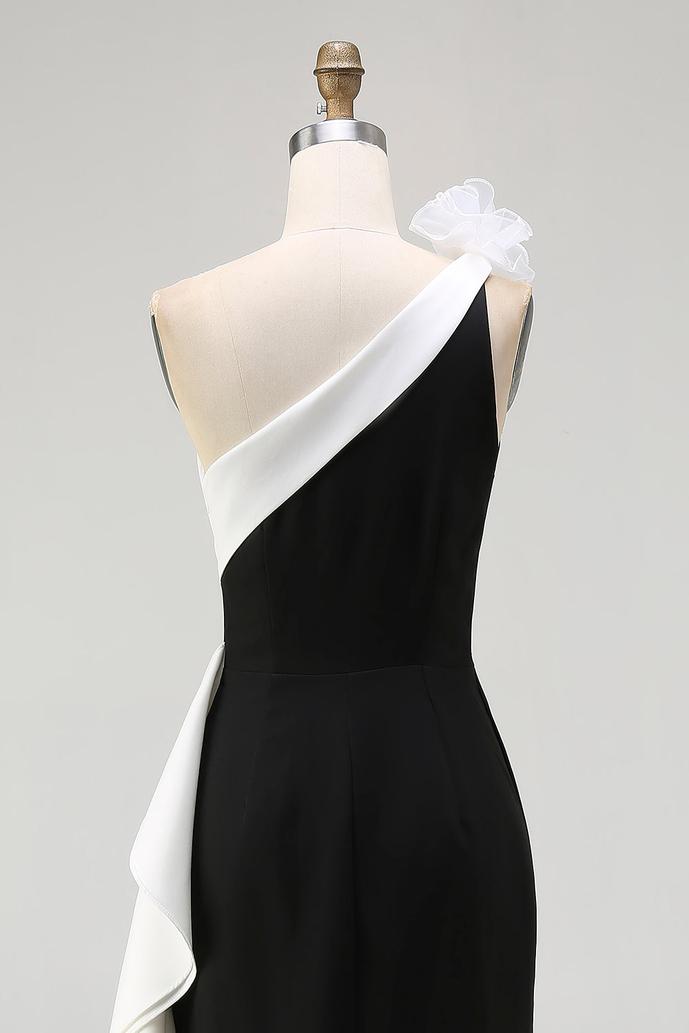 Sheath One Shoulder Black Tie Dress with Flower