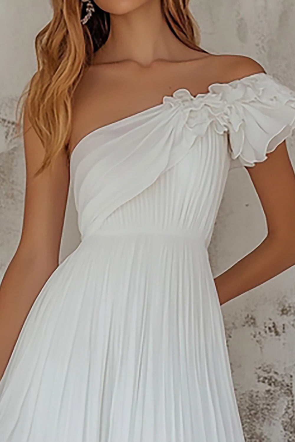 White One Shoulder Pleated A Line Chiffon Graduation Dress
