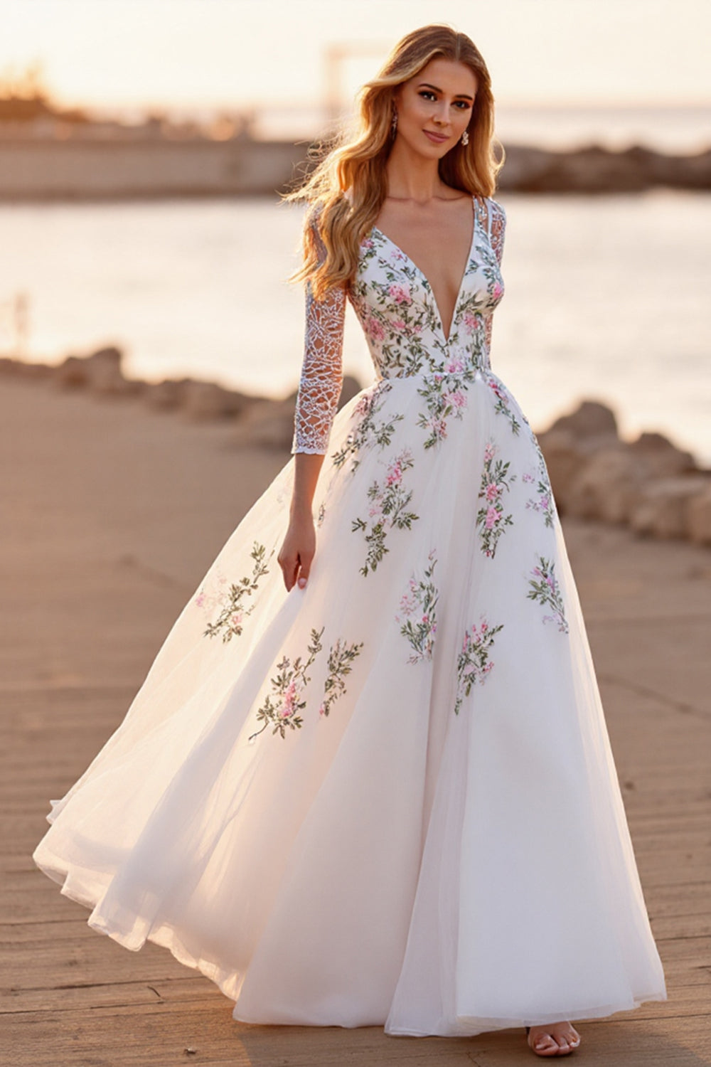 Floral White Applique Long Sleeve Wedding Dress