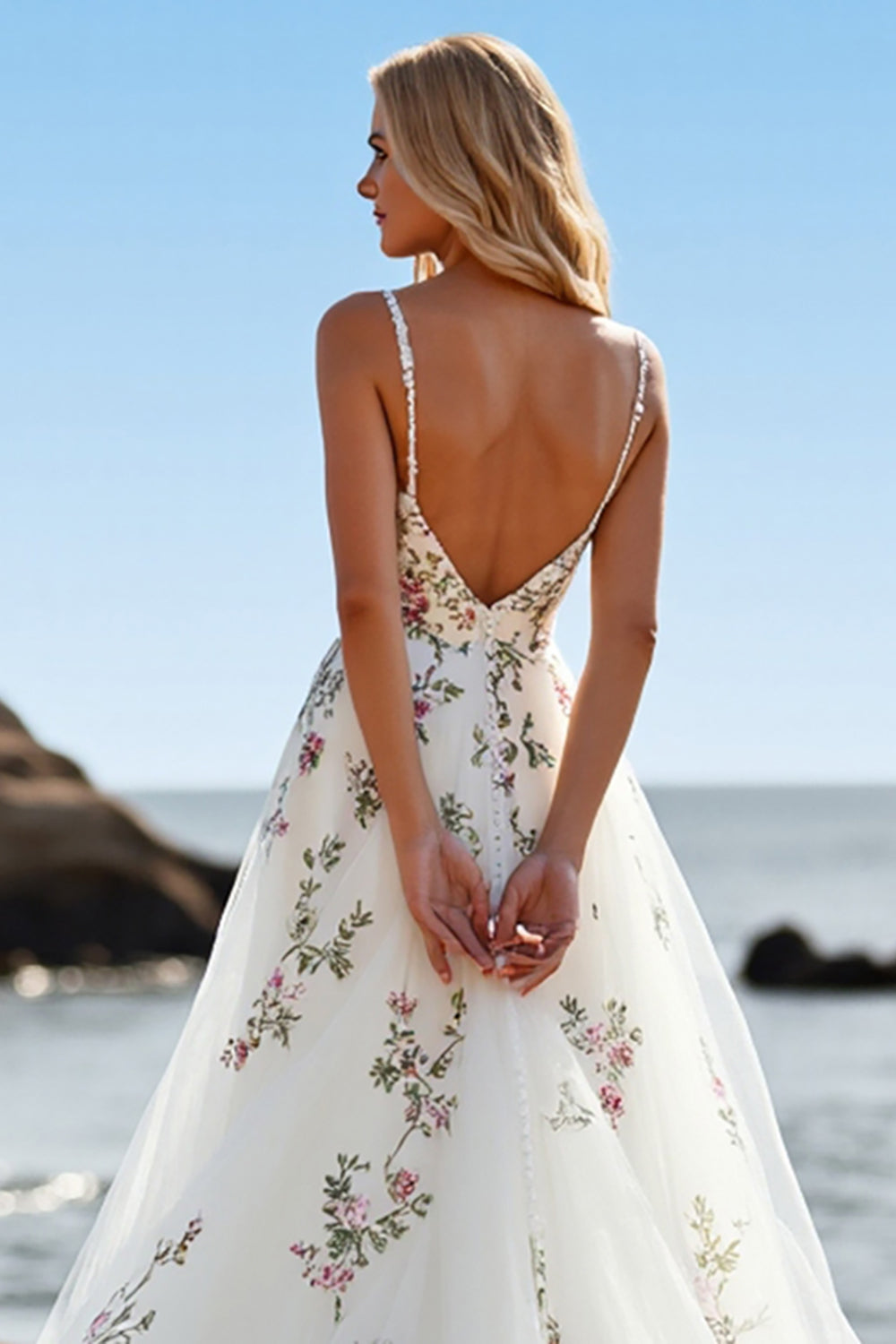 A Line Floral White Wedding Dress with Appliques