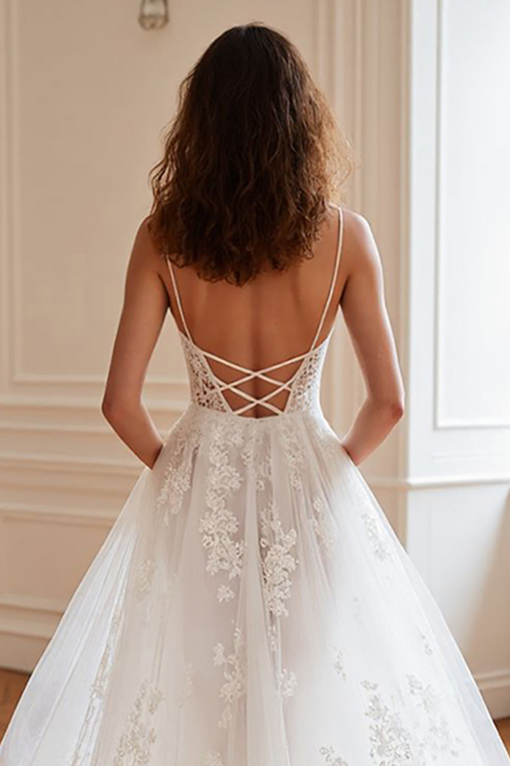 Ivory Tulle Appliqued A Line Wedding Dress