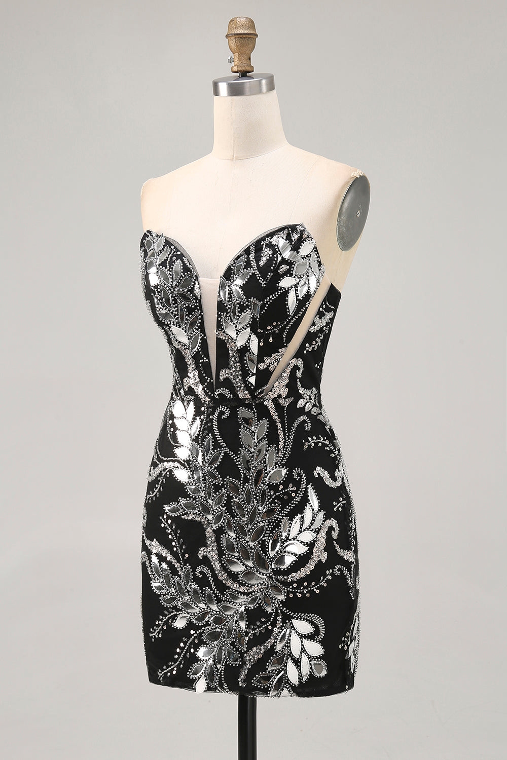 Chic Black Bodycon Sequin Strapless Homecoming Dress with Beading