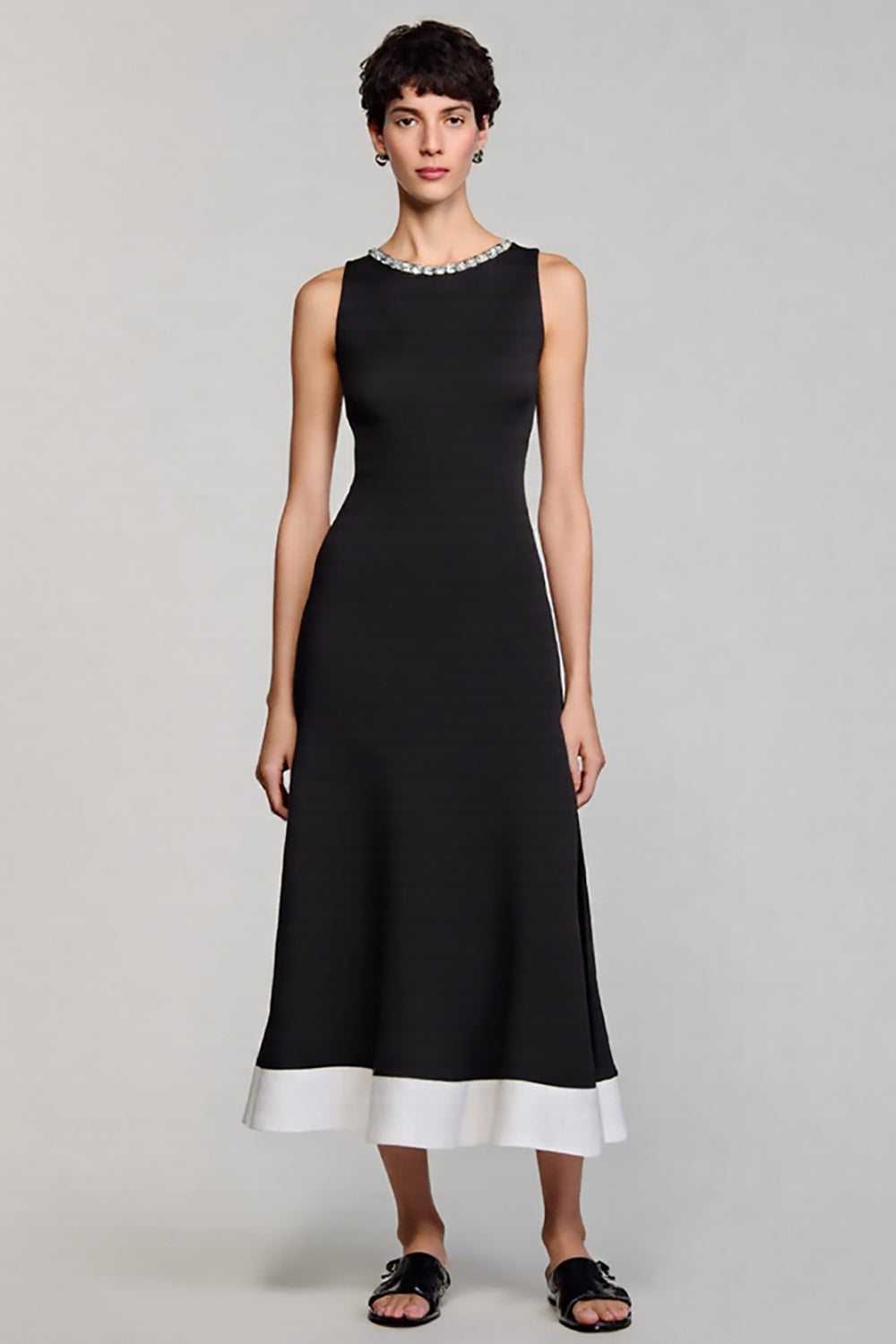 Black A Line Round Neck Maxi Dress