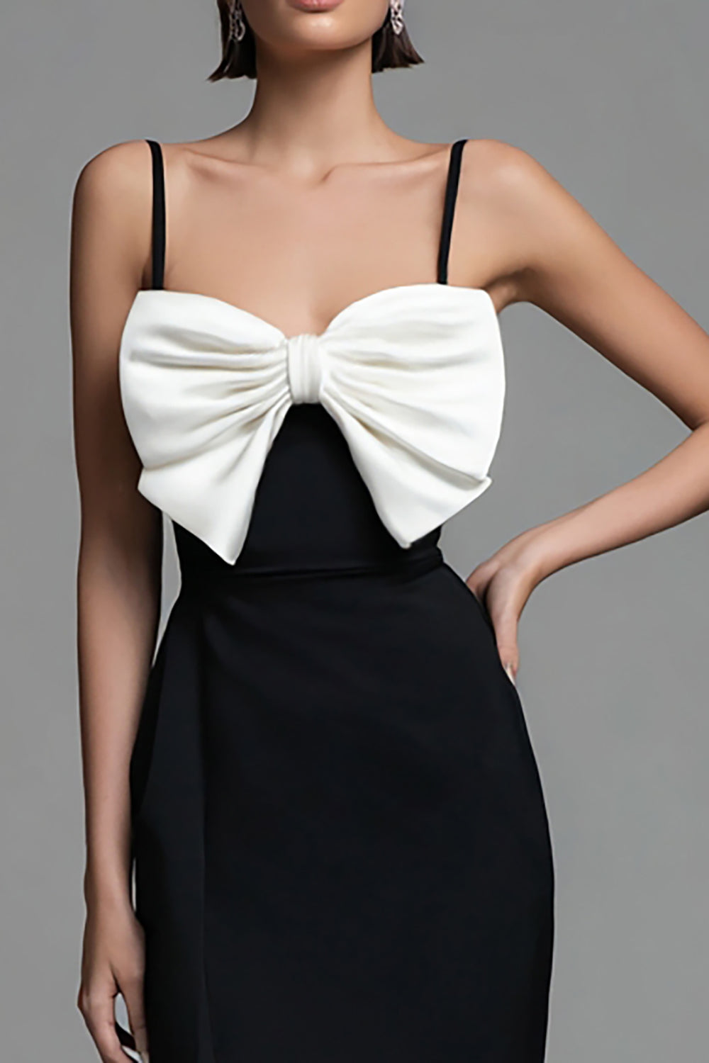 Black and White Sheath Spaghetti Straps Formal Dress With Slit