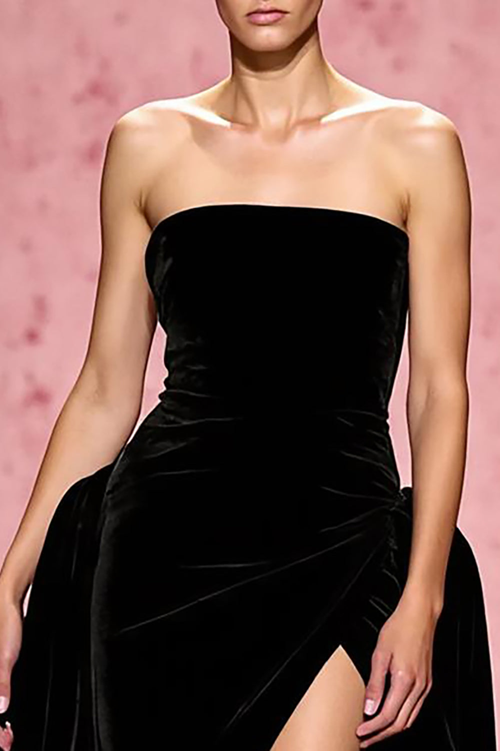 Strapless Black A-Line Evening Dress With Slit