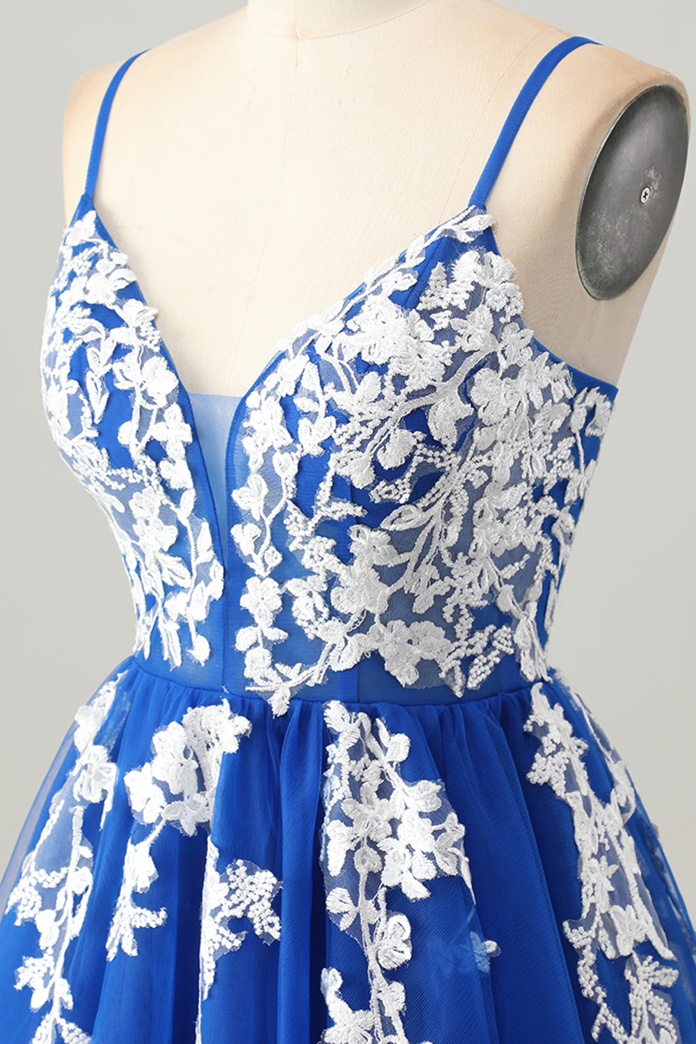 Royal Blue Tulle Spaghetti Straps A Line Homecoming Dress with Appliques