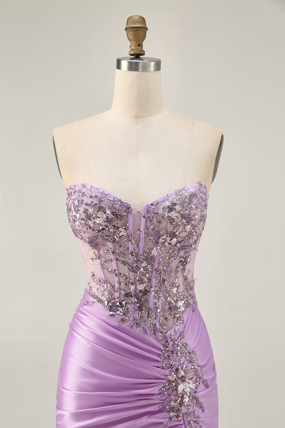 Lilac Bodycon Appliqued Strapless Homecoming Dress with Lace Up Back