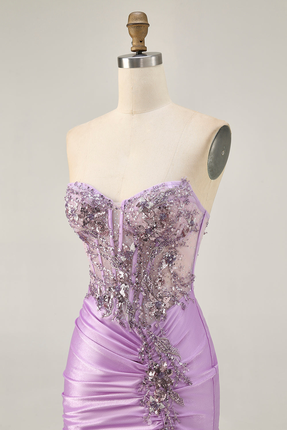 Lilac Bodycon Appliqued Strapless Homecoming Dress with Lace Up Back