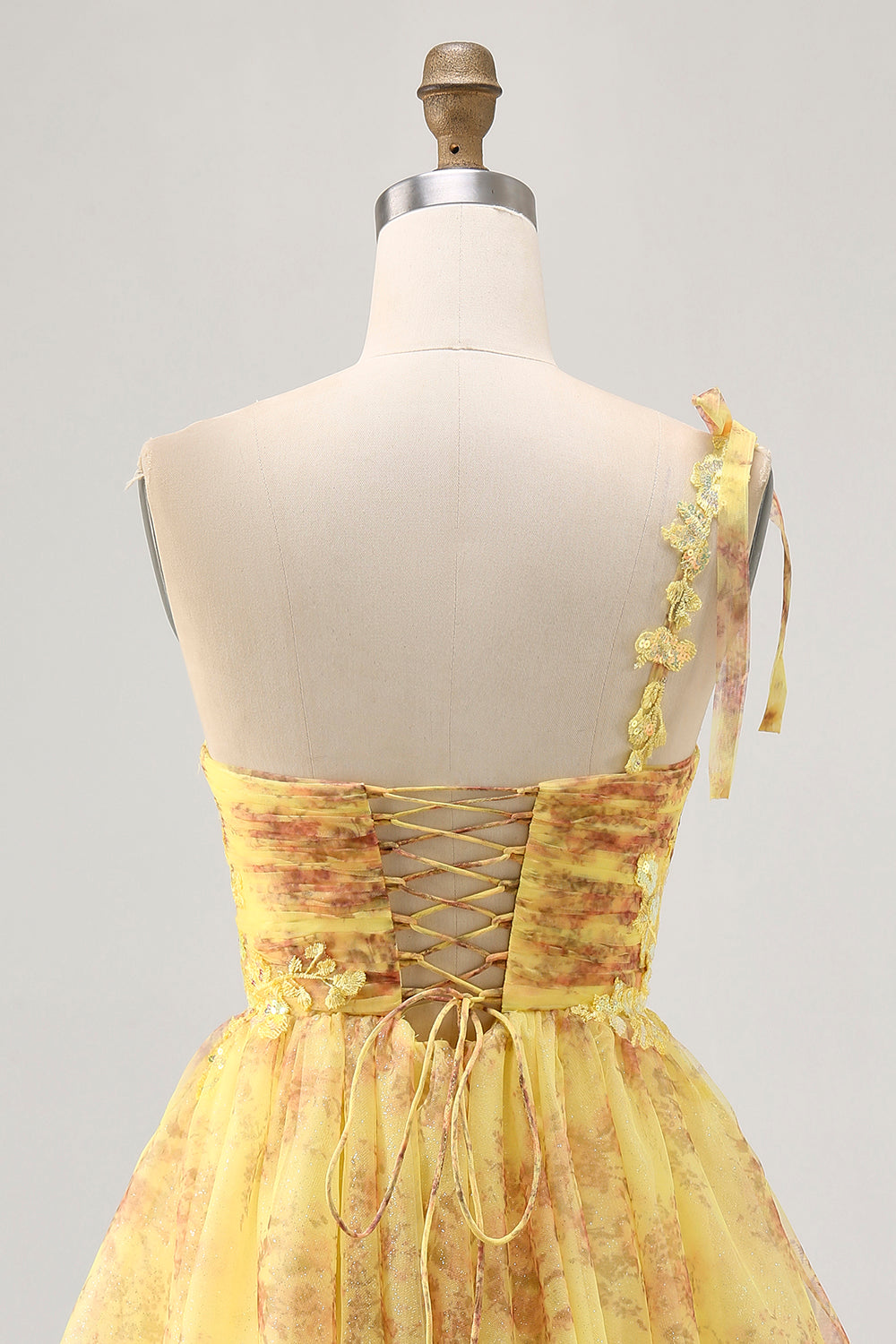 One Shoulder Printed A Line Tulle Yellow Homecoming Dress with Sequins