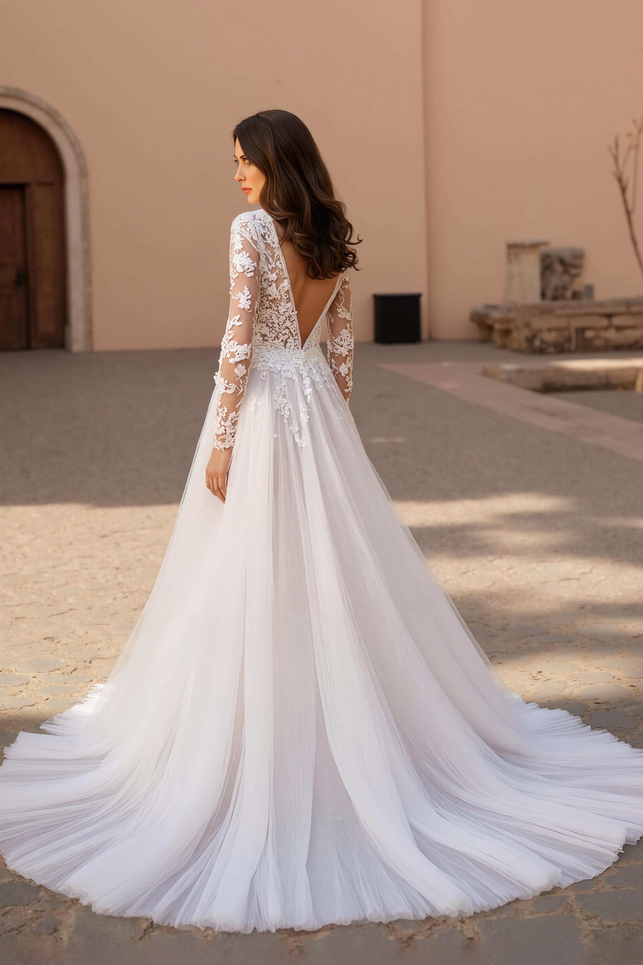 Ivory V-Neck A-Line Tulle Long Sleeve Wedding Dress With Appliques