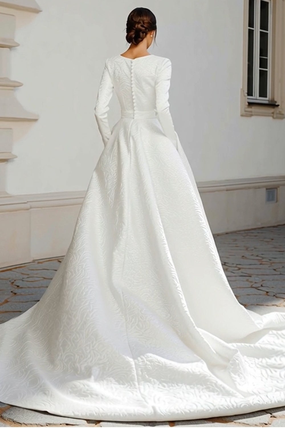 Jacquard A-Line Ivory Long Sleeve Wedding Dress