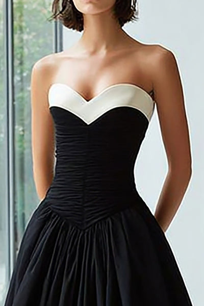A-Line Upal Dress in Black with White