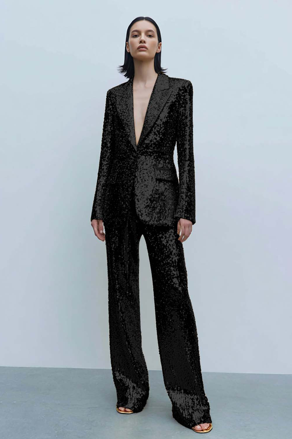 Gold Peak Lapel Sequined 2-Piece Women Prom Suits