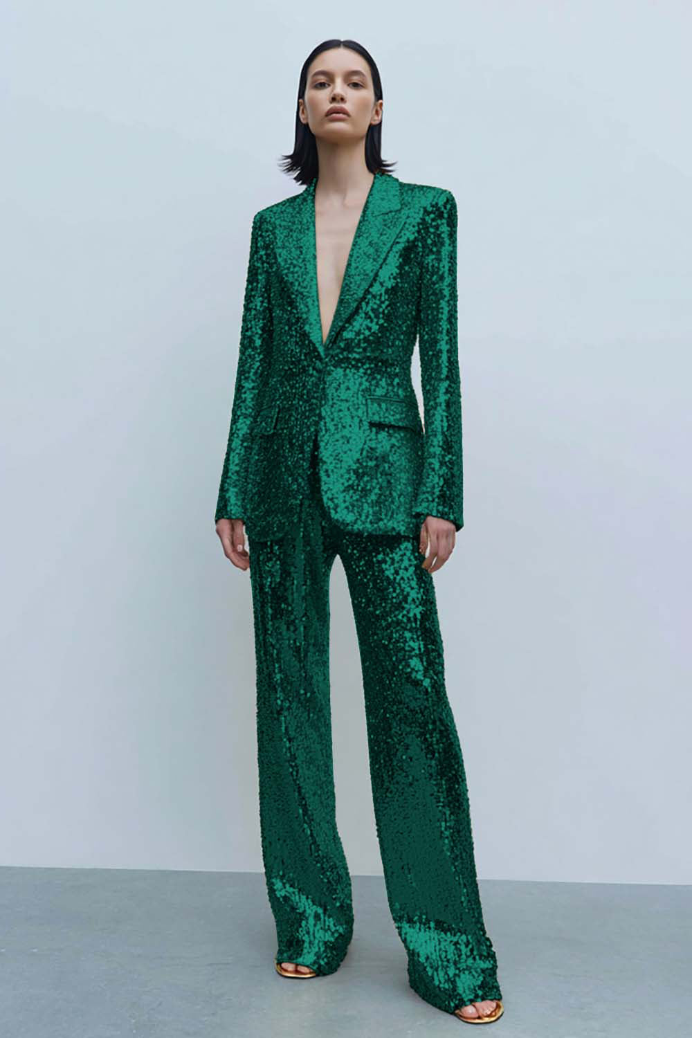 Gold Peak Lapel Sequined 2-Piece Women Prom Suits