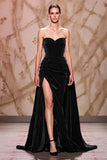 Dark Red Sweetheart A-Line Evening Dress With Slit