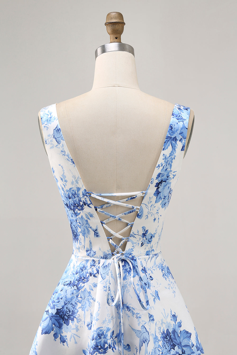 Berylove Women Floral Homecoming Dress White Blue Printed A Line V-Neck Cocktail Dress, White Blue Flower / US22W Berylove Women Floral Homecoming Dress White Blue Printed A Line V-Neck Cocktail Dress, White Blue Flower / US22W