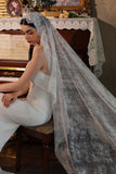 Ivory Lace Retro Cathedral Long Wedding Veil
