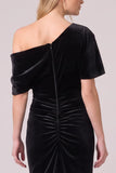 Asymmetrical Neck Mermaid Ruched Velvet Long Black Tie Dress